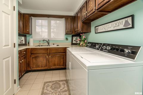 Tiny photo for 15866 Moellers Road, Marion, IL 62959 (MLS # EB459406)