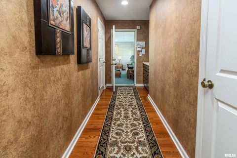 Tiny photo for 15866 Moellers Road, Marion, IL 62959 (MLS # EB459406)