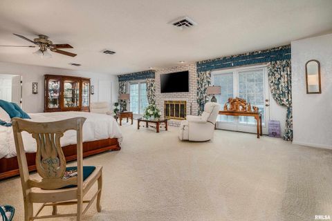 Tiny photo for 15866 Moellers Road, Marion, IL 62959 (MLS # EB459406)