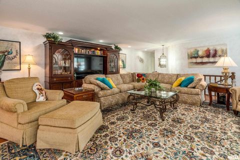 Tiny photo for 15866 Moellers Road, Marion, IL 62959 (MLS # EB459406)