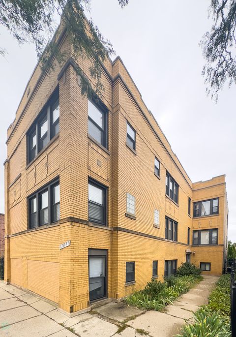 2747 N Oak Park Avenue Chicago IL 60707