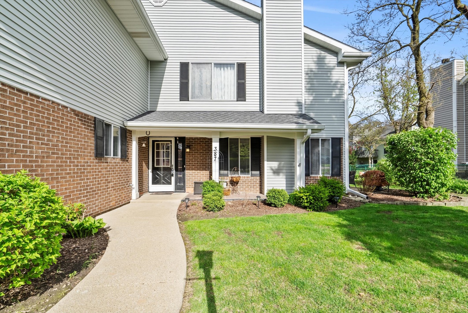 387 Coventrey Court 0