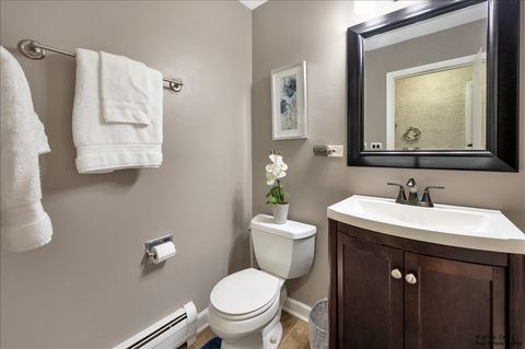 Tiny photo for 2620 N Windsor Drive #201, Arlington Heights, IL 60004 (MLS # 12486874)