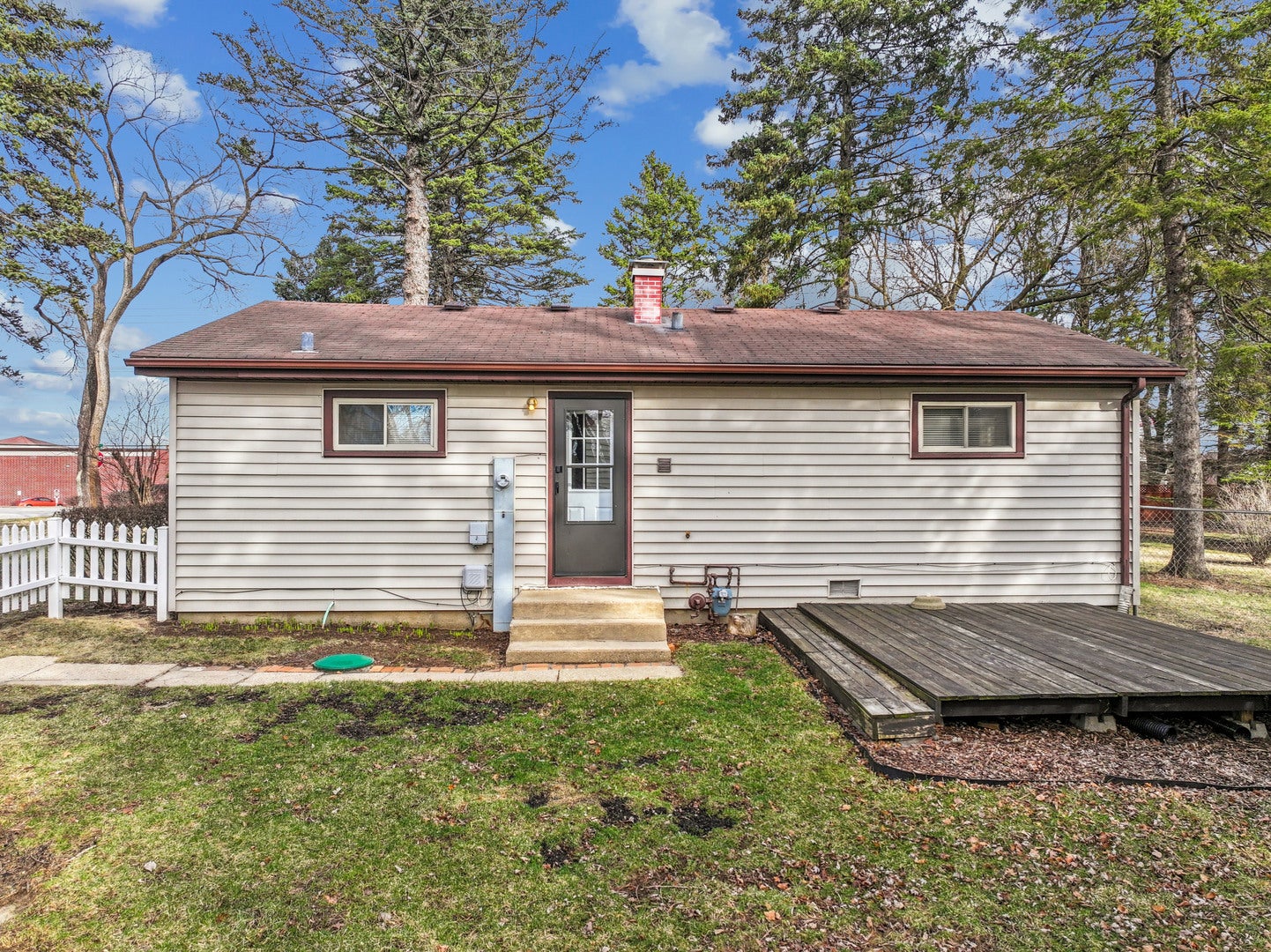 1484 N Hicks Road