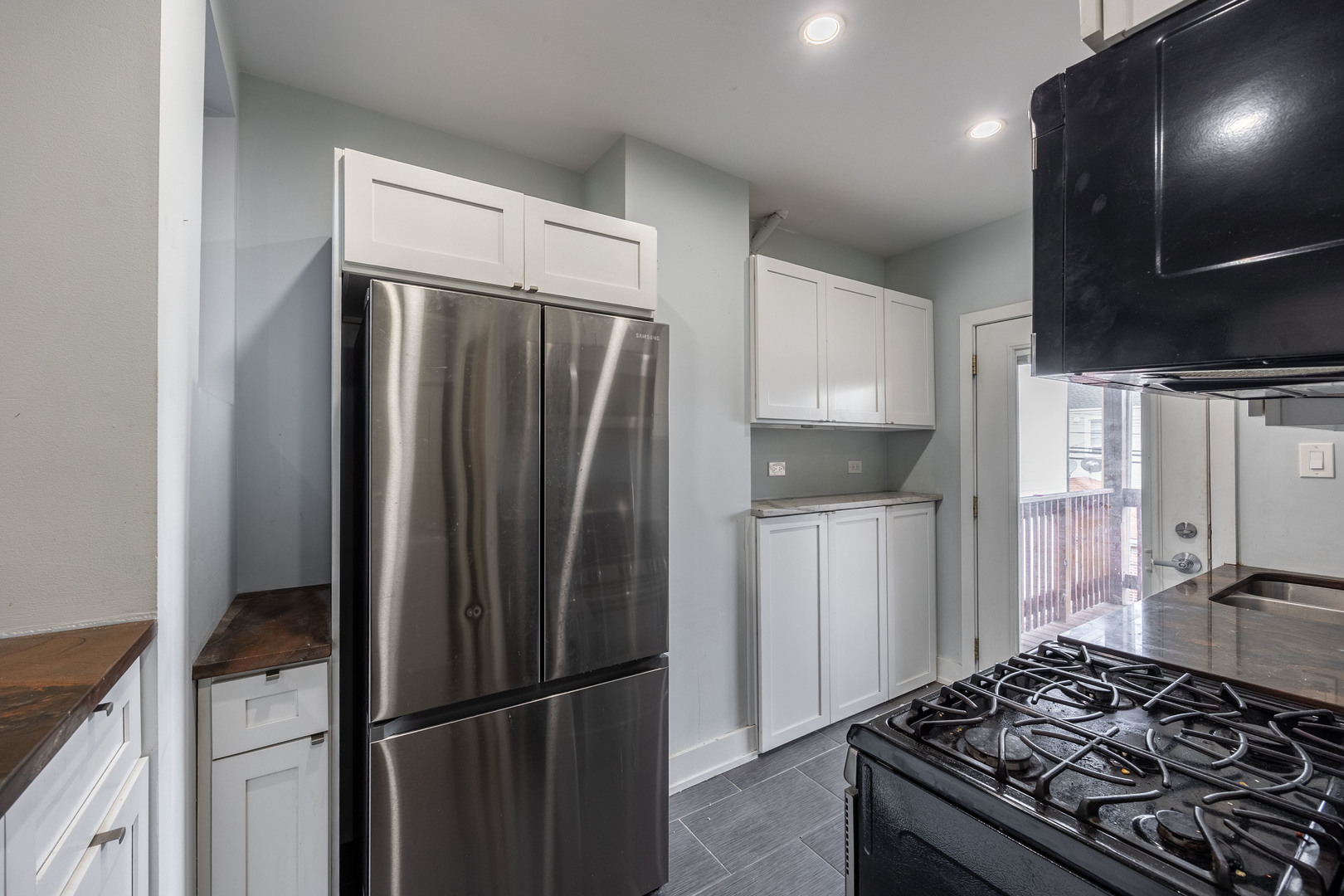 3716 W Belmont Avenue 2