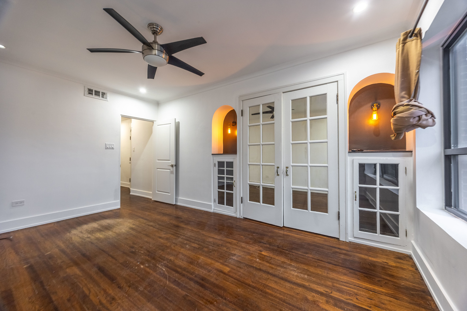 3716 W Belmont Avenue 2