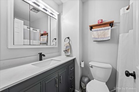 Tiny photo for 2783 Wayfaring Lane #14B, Lisle, IL 60532 (MLS # 12519249)