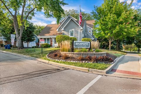 Tiny photo for 2783 Wayfaring Lane #14B, Lisle, IL 60532 (MLS # 12519249)