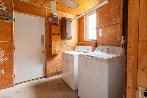Tiny photo for 6687 Route 166, Creal Springs, IL 62922 (MLS # 12646422)