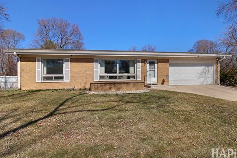 Photo of 86 Mariposa Avenue, Waukegan, IL 60087 (MLS # 12585589)