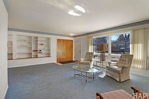 Tiny photo for 86 Mariposa Avenue, Waukegan, IL 60087 (MLS # 12585589)