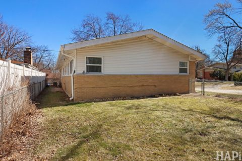 Tiny photo for 86 Mariposa Avenue, Waukegan, IL 60087 (MLS # 12585589)