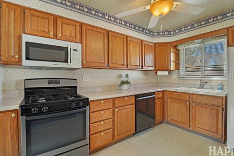 Tiny photo for 86 Mariposa Avenue, Waukegan, IL 60087 (MLS # 12585589)