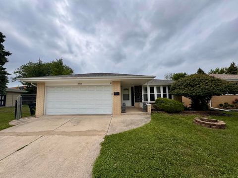 Photo of 17204 Bernadine Street, Lansing, IL 60438 (MLS # 12457357)