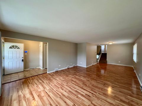 Tiny photo for 17204 Bernadine Street, Lansing, IL 60438 (MLS # 12457357)