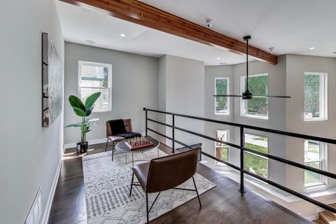 Tiny photo for 4305 N Mobile Avenue, Chicago, IL 60634 (MLS # 12564677)