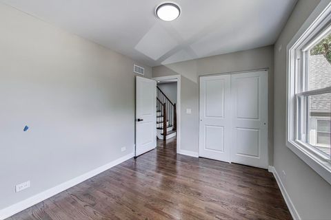 Tiny photo for 4305 N Mobile Avenue, Chicago, IL 60634 (MLS # 12564677)