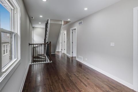 Tiny photo for 4305 N Mobile Avenue, Chicago, IL 60634 (MLS # 12564677)