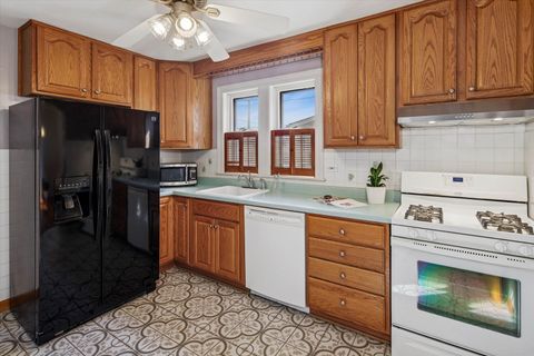 Tiny photo for 3329 S Lombard Avenue, Cicero, IL 60804 (MLS # 12500977)