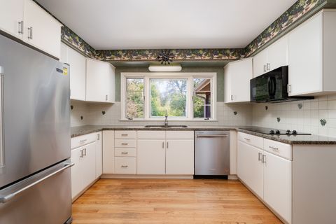 Tiny photo for 1263 CARLISLE Place, Deerfield, IL 60015 (MLS # 12472282)