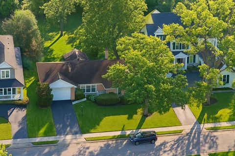 Tiny photo for 1263 CARLISLE Place, Deerfield, IL 60015 (MLS # 12472282)