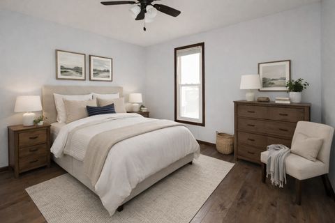 Tiny photo for 615 N Mulberry Street, Clinton, IL 61727 (MLS # 12547605)