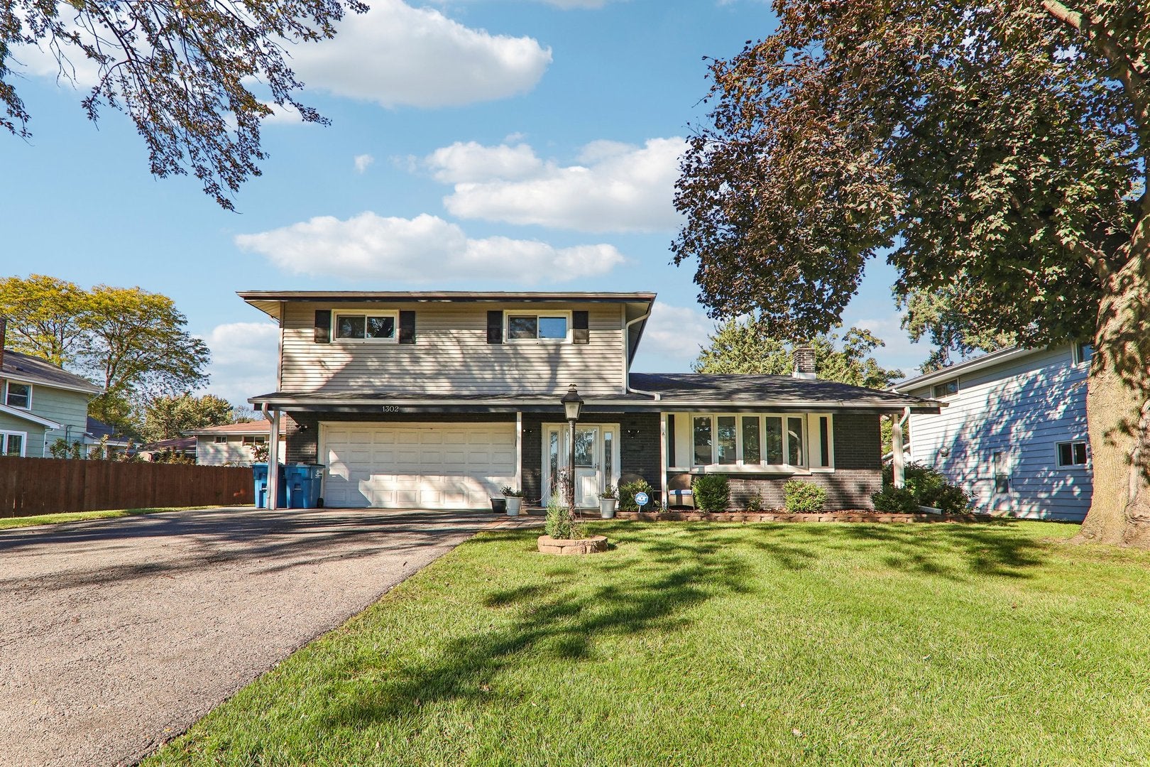 1302 E Greenwood Drive