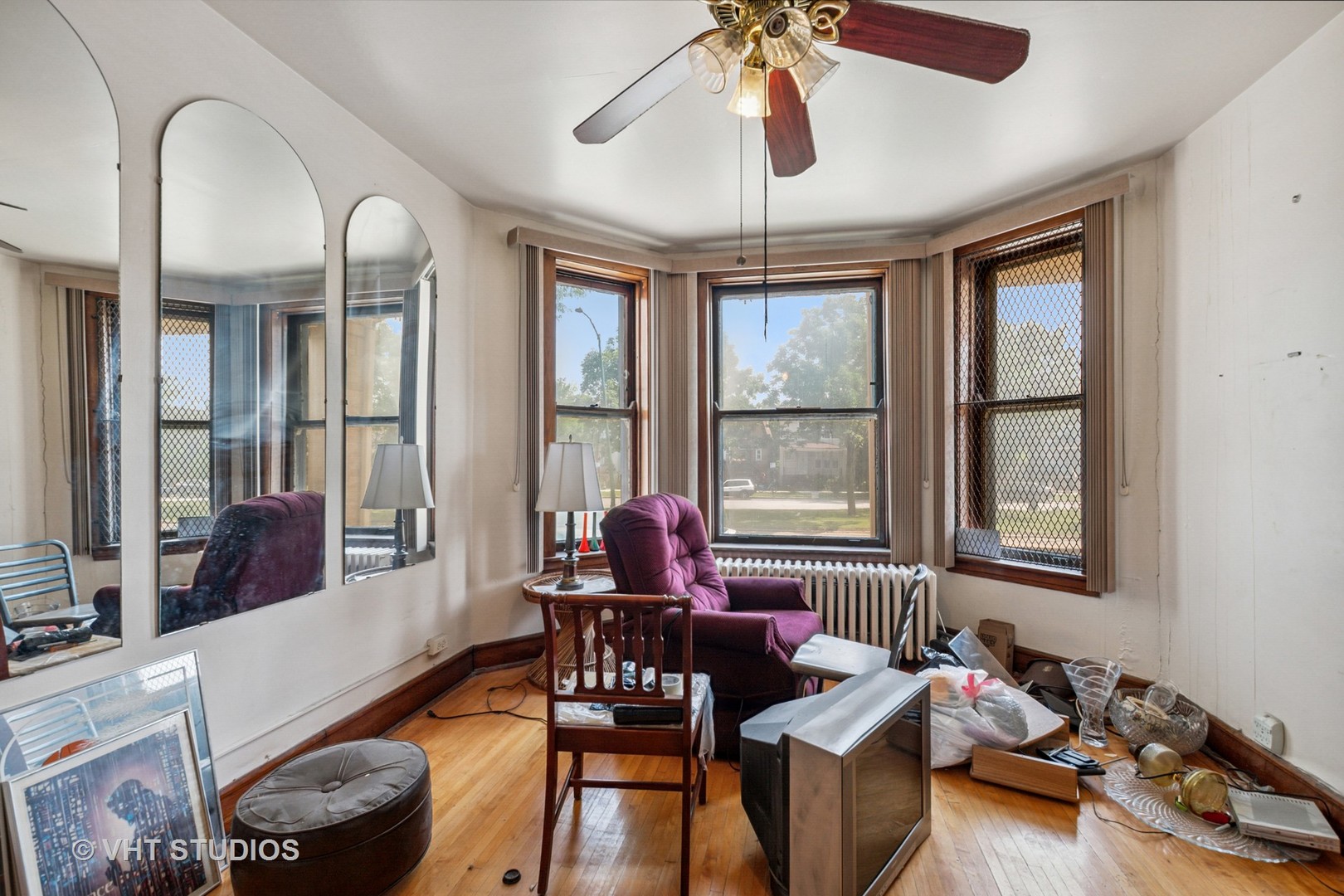 4026 W Cermak Road