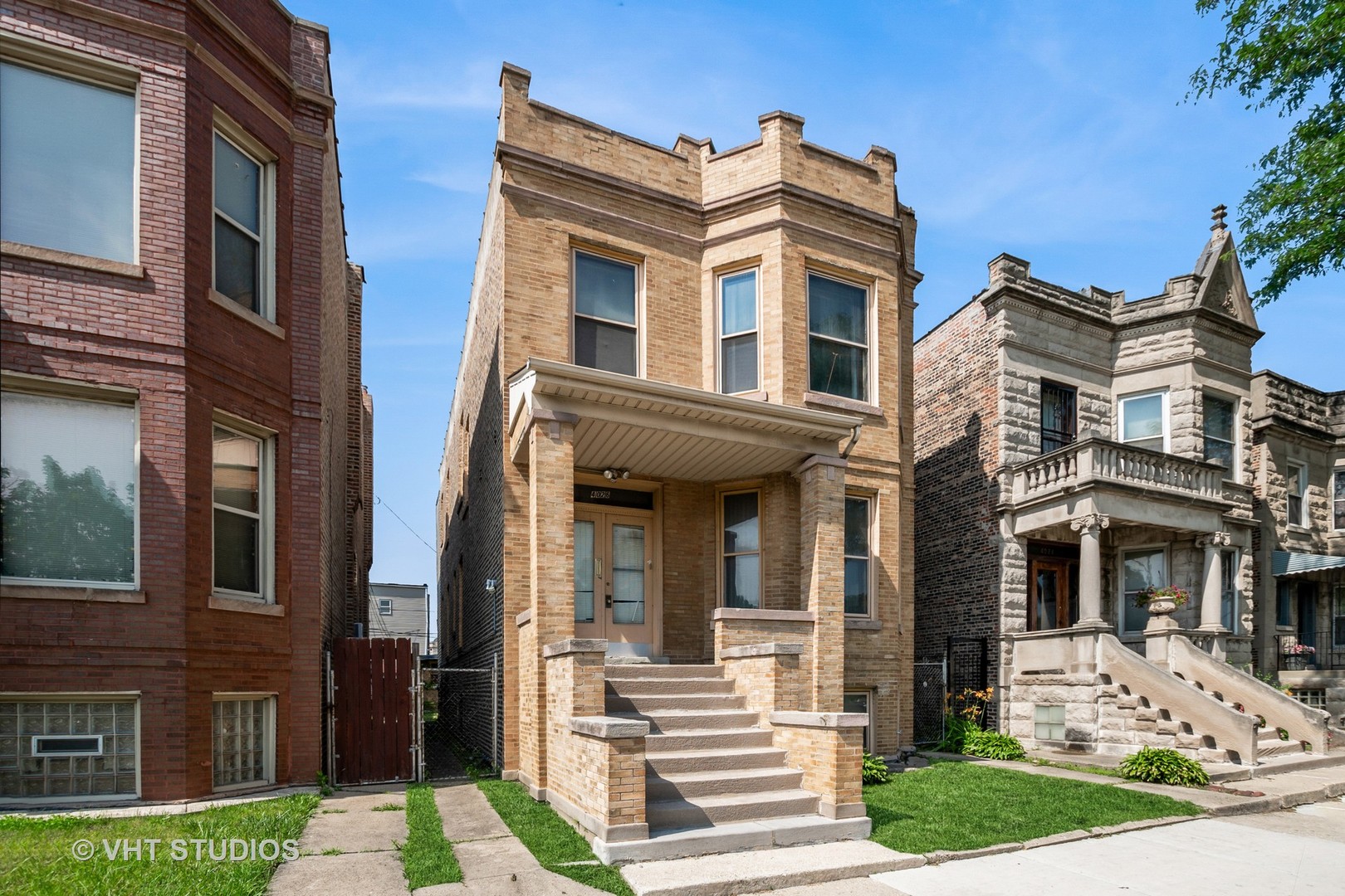 4026 W Cermak Road