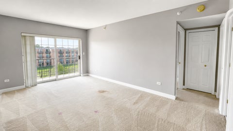 Tiny photo for 2301 Oakmont Way #502, Darien, IL 60561 (MLS # 12704002)