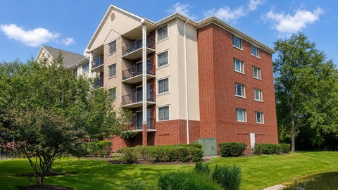 Tiny photo for 2301 Oakmont Way #502, Darien, IL 60561 (MLS # 12704002)