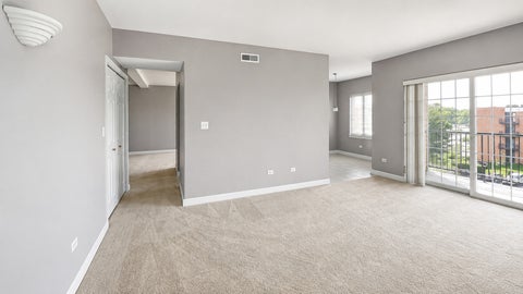 Tiny photo for 2301 Oakmont Way #502, Darien, IL 60561 (MLS # 12704002)