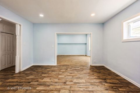Tiny photo for 32 W 109th Place, Chicago, IL 60628 (MLS # 12396025)