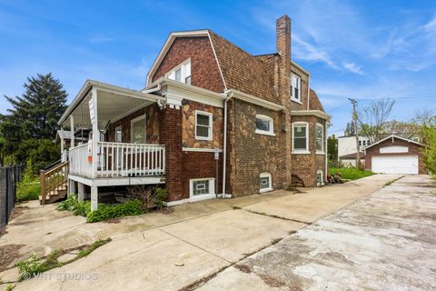 Tiny photo for 32 W 109th Place, Chicago, IL 60628 (MLS # 12396025)