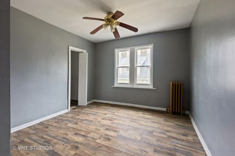 Tiny photo for 32 W 109th Place, Chicago, IL 60628 (MLS # 12396025)