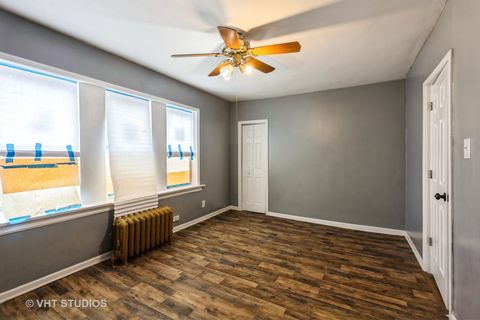 Tiny photo for 32 W 109th Place, Chicago, IL 60628 (MLS # 12396025)