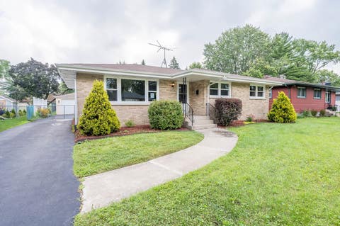 Photo of 18515 Oakley Avenue, Lansing, IL 60438 (MLS # 12720340)