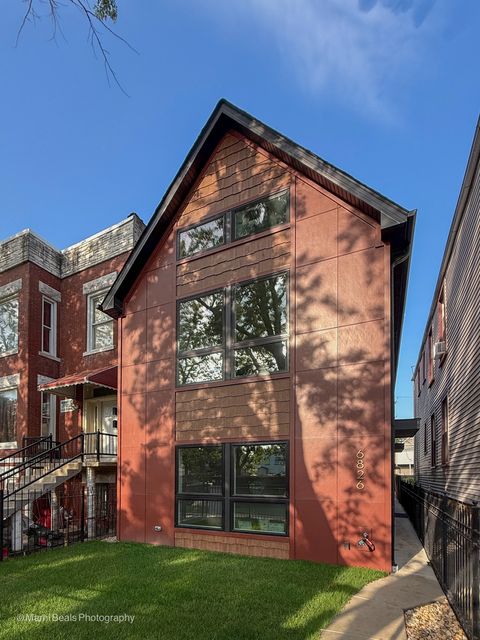 6826 S Langley Avenue Chicago IL 60637