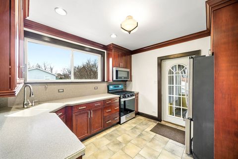 Tiny photo for 158 S Benton Street, Palatine, IL 60067 (MLS # 12680424)