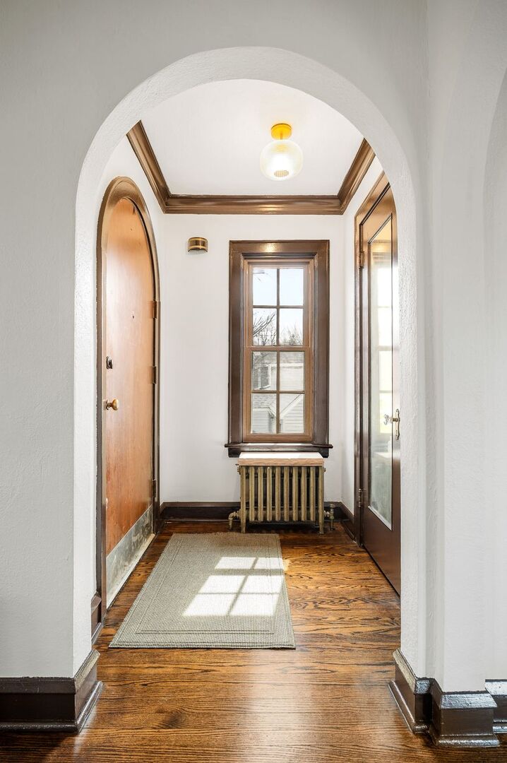 158 S Benton Street