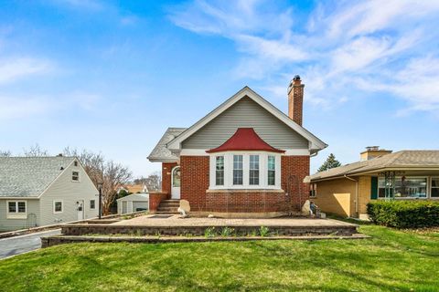 Tiny photo for 158 S Benton Street, Palatine, IL 60067 (MLS # 12680424)
