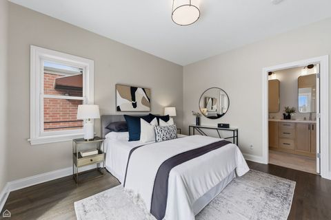 Tiny photo for 1035 W Taylor Street #3, Chicago, IL 60607 (MLS # 12571760)