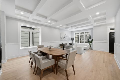 Tiny photo for 2323 W Farragut Avenue, Chicago, IL 60625 (MLS # 12596591)