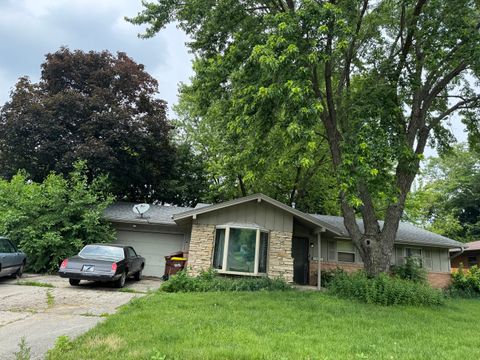 4830 E Lawn Drive Rockford IL 61108