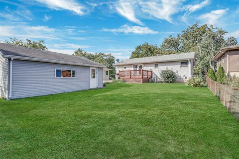 Tiny photo for 808 COVE Avenue, Lockport, IL 60441 (MLS # 12487159)