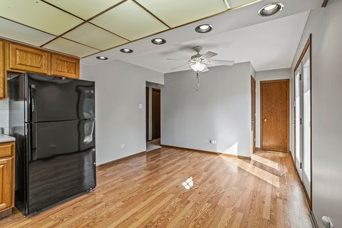 Tiny photo for 808 COVE Avenue, Lockport, IL 60441 (MLS # 12487159)