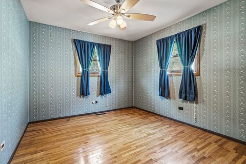 Tiny photo for 808 COVE Avenue, Lockport, IL 60441 (MLS # 12487159)