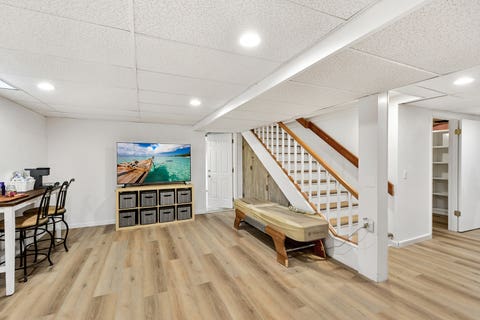 Tiny photo for 5 Bruce Circle N, Hawthorn Woods, IL 60047 (MLS # 12720955)