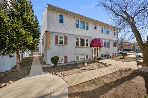 Photo of 9421 Kelvin Lane #3153, Schiller Park, IL 60176 (MLS # 12740398)