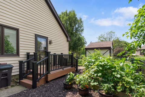 Tiny photo for 301 Ambria Drive, Mundelein, IL 60060 (MLS # 12721464)